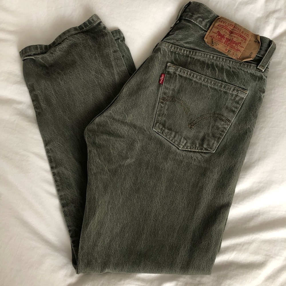 Super Rare Sage Green Levi’s 501